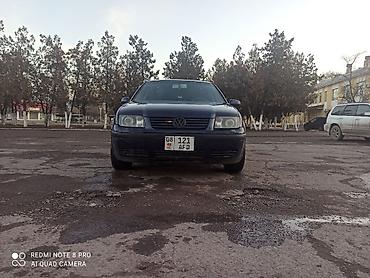 Volkswagen: Volkswagen Bora: 2003 г., 1.6 л, Механика, Газ, Седан — 2