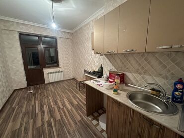 Uzunmüddətli kirayə mənzillər: Abweron Rayonu Mehdabad Qesebesi Tam merkezde 12mertebeli binanin — 8