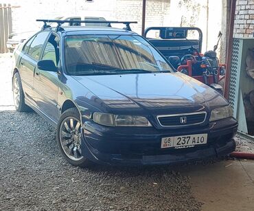 Honda Accord: 1997 г., 1.8 л, Механика, Бензин, Седан