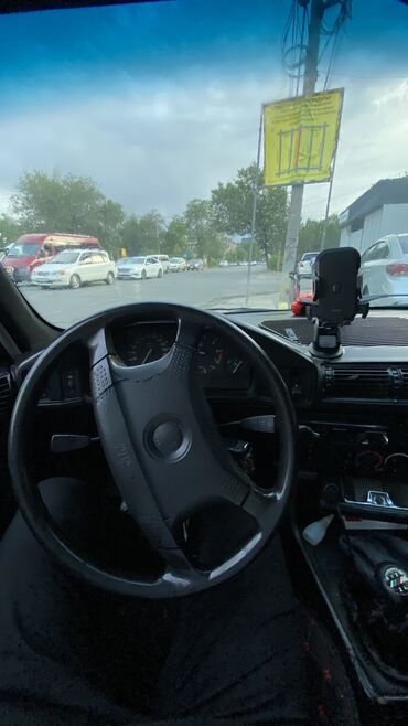 BMW: BMW : 1994 г., 2 л, Механика, Бензин, Седан — 12