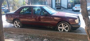 лупарик мерс 210: Mercedes-Benz W124: 2 л, Газ, Седан