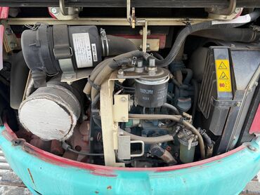 Экскаваторы: Экскаватор, Гусеничный — 9