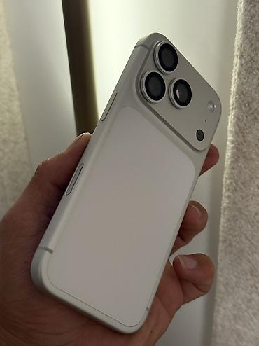 батарея айфон: IPhone 17 Pro, Б/у, 256 ГБ, White Titanium, Чехол, 99 % — 4