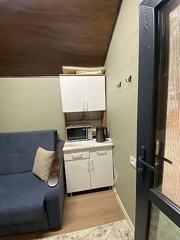 Продажа отелей и хостелов: Срочно продаются 5 домов в стиле Barnhouse (с. Кара-Ой) на территории — 9