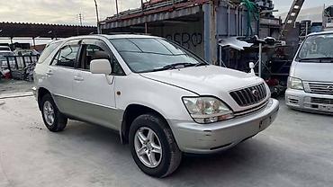 маленькая япония: Капот Toyota, Б/у, Оригинал — 2