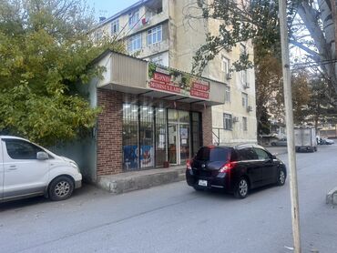 Mağazalar: Obyekt Şexsi Obyektdi, Tam binaların ortasında yerleşir. yaxınlıgında — 4