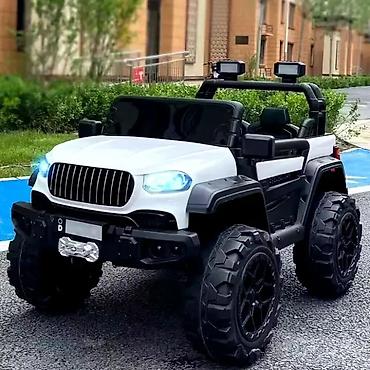 Dečiji električni automobili: Dvosed Džip na akumulator Delfino SPEED 800 4x4 – Beli Šifra — 1