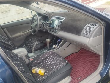 cadillac sts: Чехлы Велюровые, Toyota, Б/у