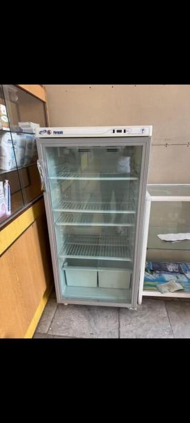 beko soyducu: Xolodilnik təzə alınıb az işlənib 380m.Nilufər Gəncə şəhərində