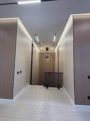 Продажа таунхаусов: 5 комнат, 214 м², Кара-Жыгач ж/м Газ, Электричество, Холодная вода — 13