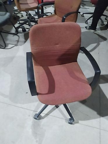 masa satisi: İşlənmiş, Kvadrat masa — 3
