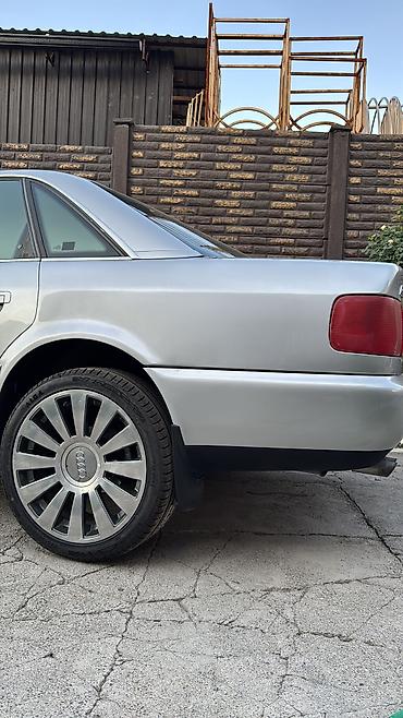 Транспорт: Audi A6: 1995 г., 2.6 л, Автомат, Бензин, Седан — 3