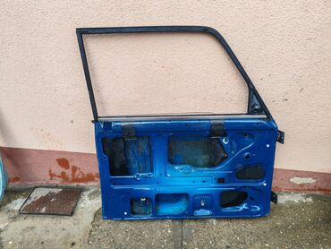 Auto delovi: Vrata prednja leva Lada 2107, Lada 2105,2104 Karavan. Vrata su ocuvana — 7
