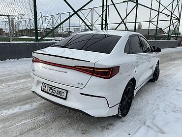 BYD: BYD E3: 2021 г., Электромобиль, Седан — 6