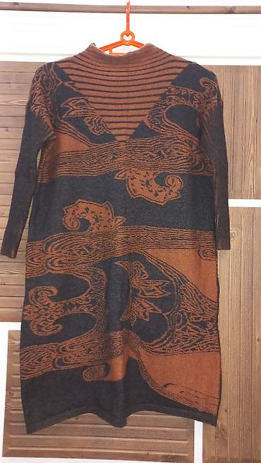 Другое: İsti trikotaj tunik/paltar. 2 rəngi var : bardovu və qəhvəyi. 2XL — 1