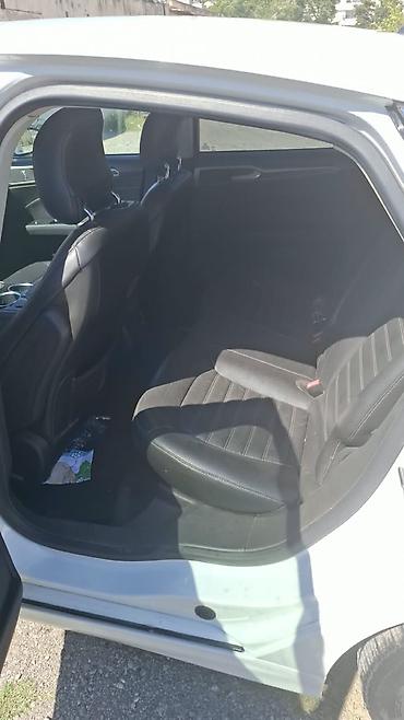 2107 sit: Ford sedan – alət paneli və VIN məlumatı Xüsusiyyətlər: - Avtomatik — 6