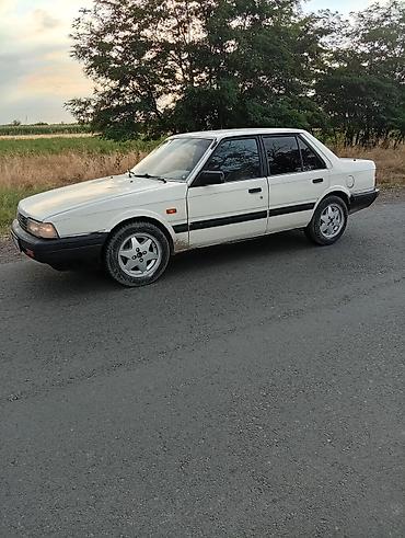 ом 662: Mazda 626: 1988 г., 2 л, Механика, Бензин, Седан — 4