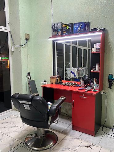 lalafo kitab refleri: Peşəkar bərbər masası və salon dəsti - Qırmızı rəngdə, güclü — 1