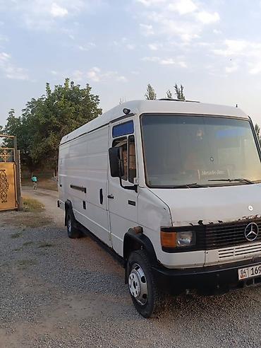 спринтер 2012: Mercedes-Benz : 1995 г., 4 л, Механика, Дизель, Фургон — 2