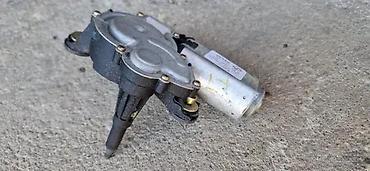auto punjac: MOTOR ZADNJEG BRISACA LANCIA Y | Motor zadnjeb brisaca lancia y — 1