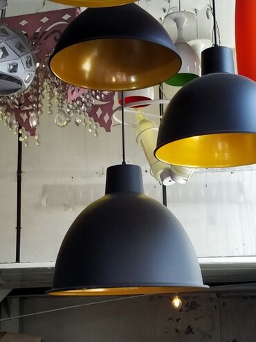 zal ucun lusturlar: Çılçıraq, 1 lampa, Metal