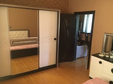 Günlük kirayə evlər: 300 kv. m, 7 otaqlı, Kanalizasiya, Kombi, Qaz — 14