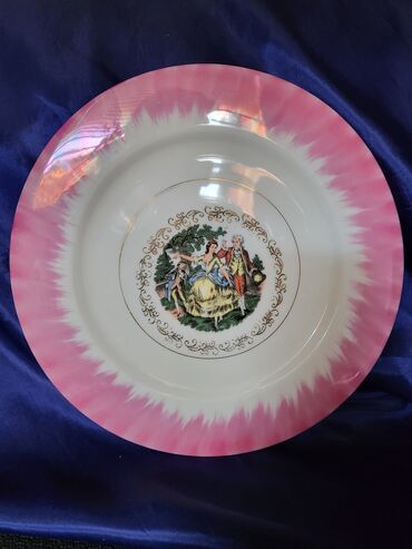 Kuhinjski setovi: Tanjir madonna japanski porcelan 80te. Tanjir je bez ostecenja sve — 8
