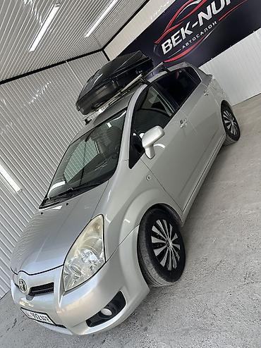 Toyota: Toyota Corolla Verso: 2009 г., 1.8 л, Механика, Бензин, Минивэн — 9