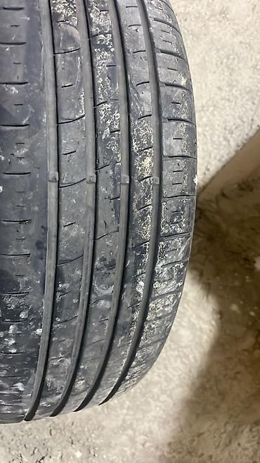 245 35 19: Toyota prius avtomobiline diskle bir yerse teker 20 kuza ucun 200 azn — 3