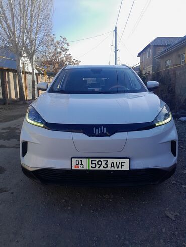 Другой электротранспорт: Электромобиль кроссовер (белый кузов) Основные особенности: - — 1