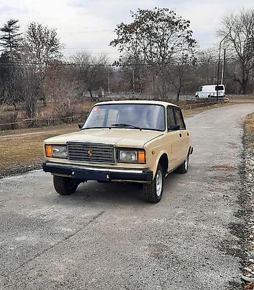 VAZ (LADA): VAZ (LADA) 2107: 1.6 l | Sedan — 3