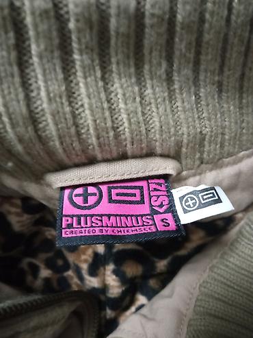 nike sb 47: Plus Minus Bež vojnički stil jakna sa nitnama i rebrastim detaljima - — 9