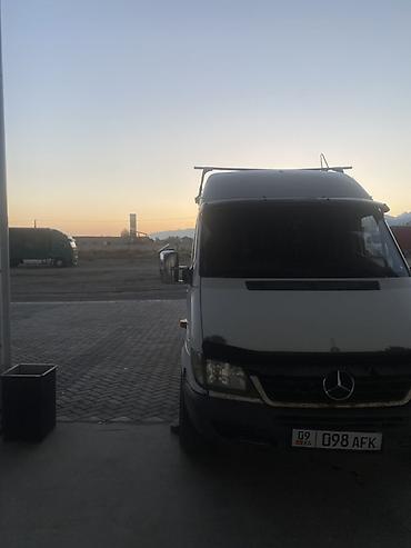 прицеп на легковые авто: Mercedes-Benz Спринтер: 2005 г., 2.2 л, Механика, Дизель, Фургон — 2