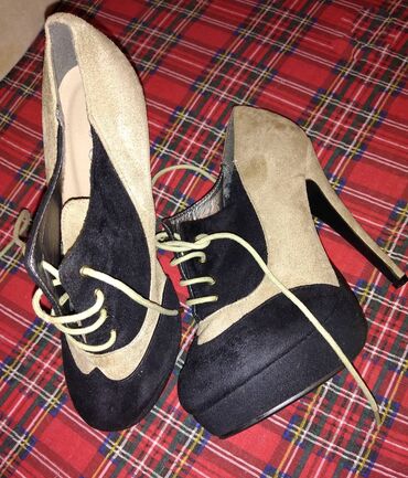 bershka cipele: Ankle boots, 39
