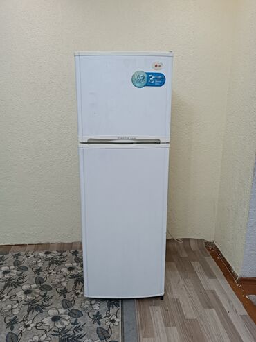 холодильники продают: Холодильник LG, Б/у, Двухкамерный, No frost, 60 * 160 * 60