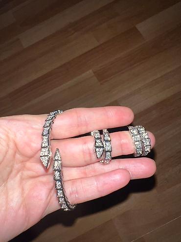 sade qolbaqlar: Dəstə daxildir: Bilərzik, Sırğa, Üzük, Bvlgari — 4