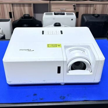 Proyektorlar: İşlənmiş Stasionar Proyektor Ödənişli çatdırılma — 1