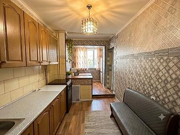 ларь: 3 комнаты, 60 м², Аламедин-1 мкр Индивидуалка, 3 этаж — 5