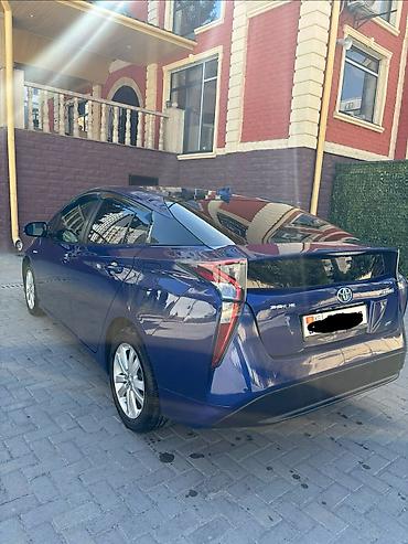 ct 200: Toyota Prius: 2018 г., 1.8 л, Вариатор, Гибрид, Хэтчбэк — 4