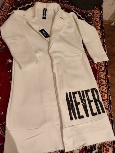 Хиджаб: Jaket.Material 2yaxud 3 iplikdir dəqiq bilmirəm ama