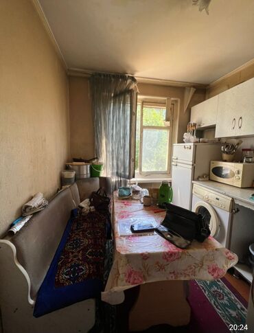 озгон аренда: 1 бөлмө, 32 кв. м, 104-серия, 2 кабат, Эски ремонт