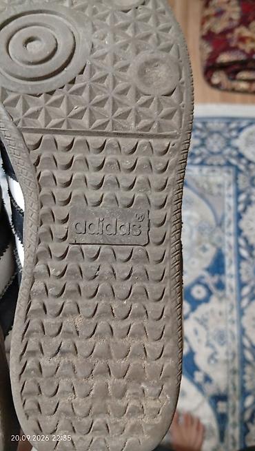 кроссовки для волейбола адидас: Мужские кроссовки, 36, Adidas, Б/у, цвет - Белый, Бесплатная доставка — 4