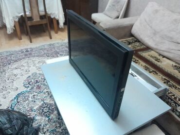 ремонт жк телевизоров: Sony BRAVIA LCD televizor - Ekran ölçüsü: təxminən 26–32 düym