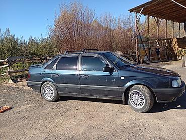 bmw 2003: Volkswagen Passat: 1990 г., 1.8 л, Механика, Бензин, Седан — 6