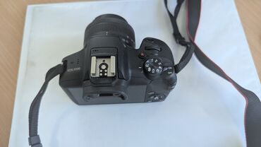 polaroid бишкек: Canon eos R100 один из последних начальных фото камер, которые