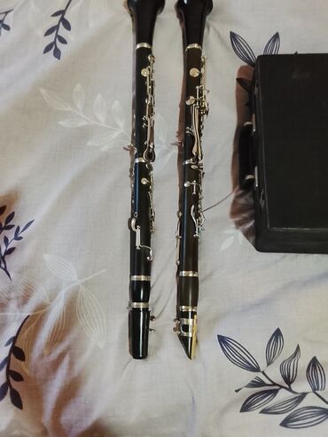 Duvački instrumenti: Klarineti – komplet od 2 instrumenta sa priborom možete da birate ali — 7