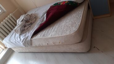 шкафы для дома бу: Отдам даром: диван и кровать