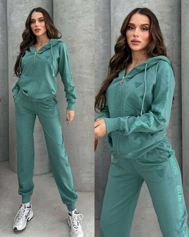 Gornji i donji deo: S - 2XL
4.600 din na lalafo.rs — 2 Gornji i donji deo: S - 2XL
4.600 din — 2