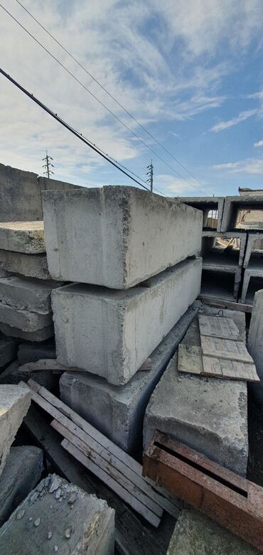 ceyranbatanda heyet evleri: İnşaat betonu