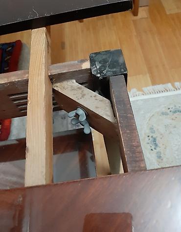 mdf panel: Klassik üslublu açılan masa. Rumıniyanın istehsalıdır. Möhkəm MDF — 6
